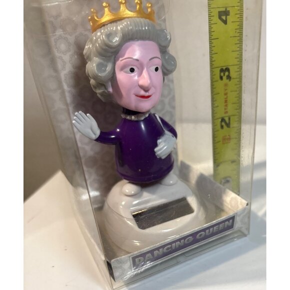 Solar Powered Dancing Queen Bobblehead Novelty Collectible - Picture 3 of 5